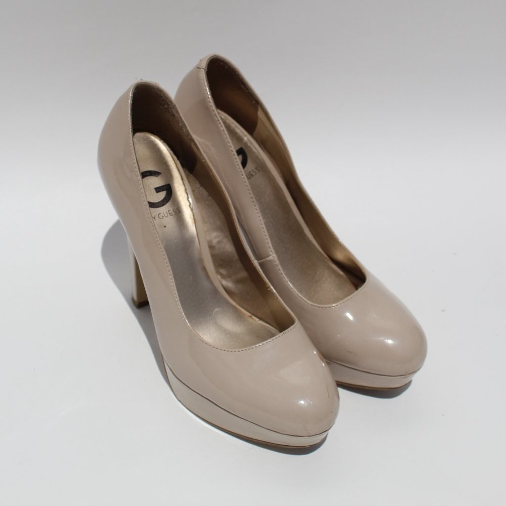 G by Guess Pumps